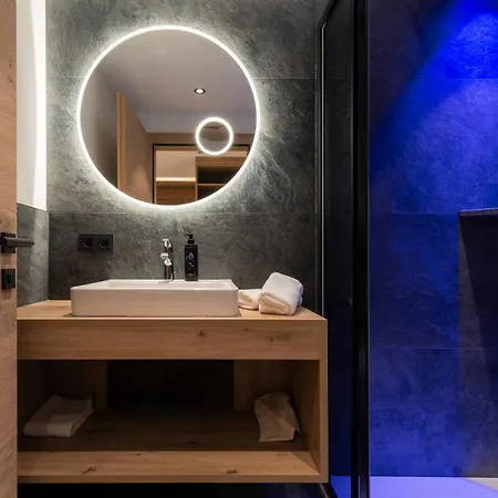 Almfried 이스크글